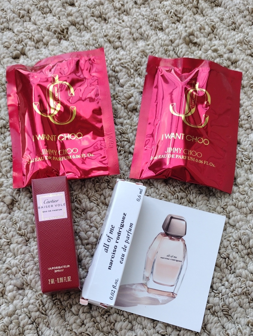 Woman's Samples - Picture 12 of 16
